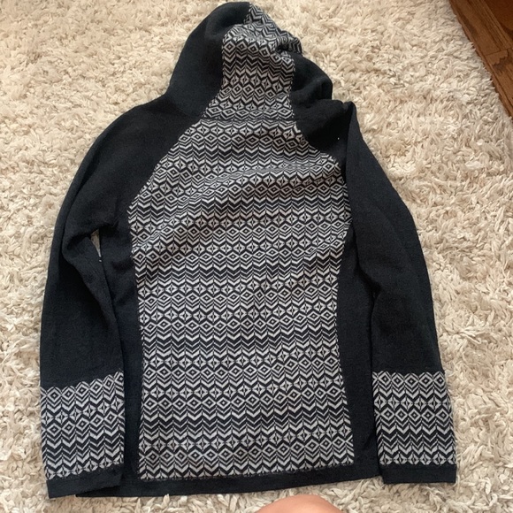 ASPEN Sweater - Picture 4 of 4